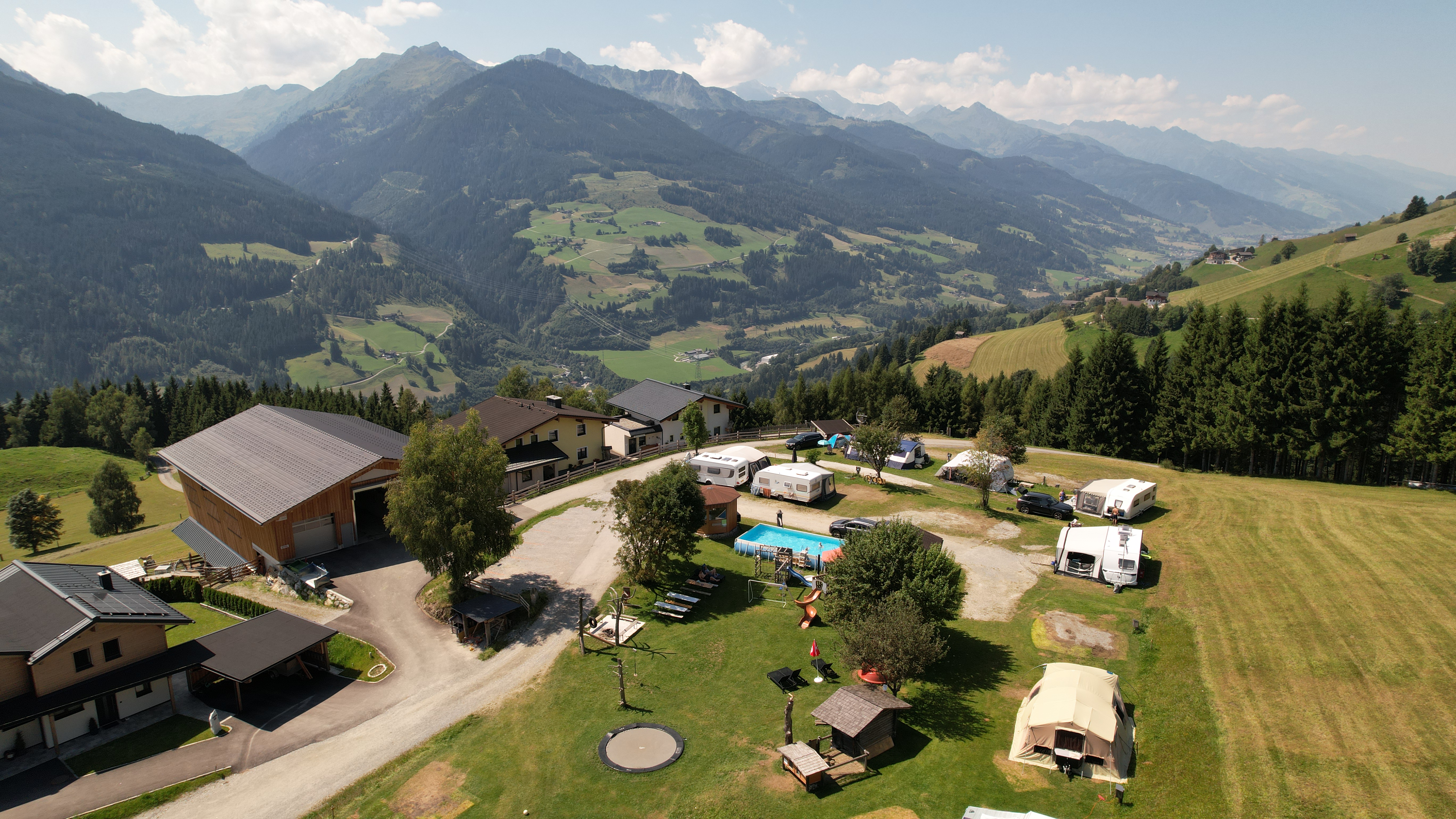 vacation on the farm - Flachau - Campingplatz mit Panoramablick - Bergbauernhof Familienparadies Oberhasenberghof