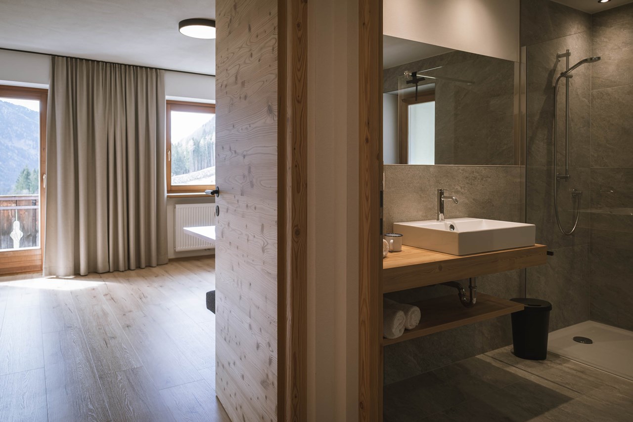 Pfaffinger Hof- Piccolo Hideaway Presentation of the rooms Dolce Wood