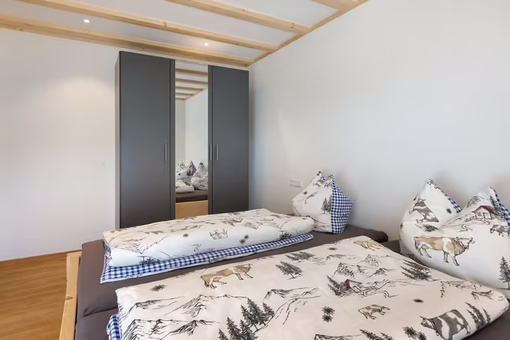 Bauernhofurlaub-Angebot: Schlafzimmer 2 Kapellen Blick - Winter Angebot