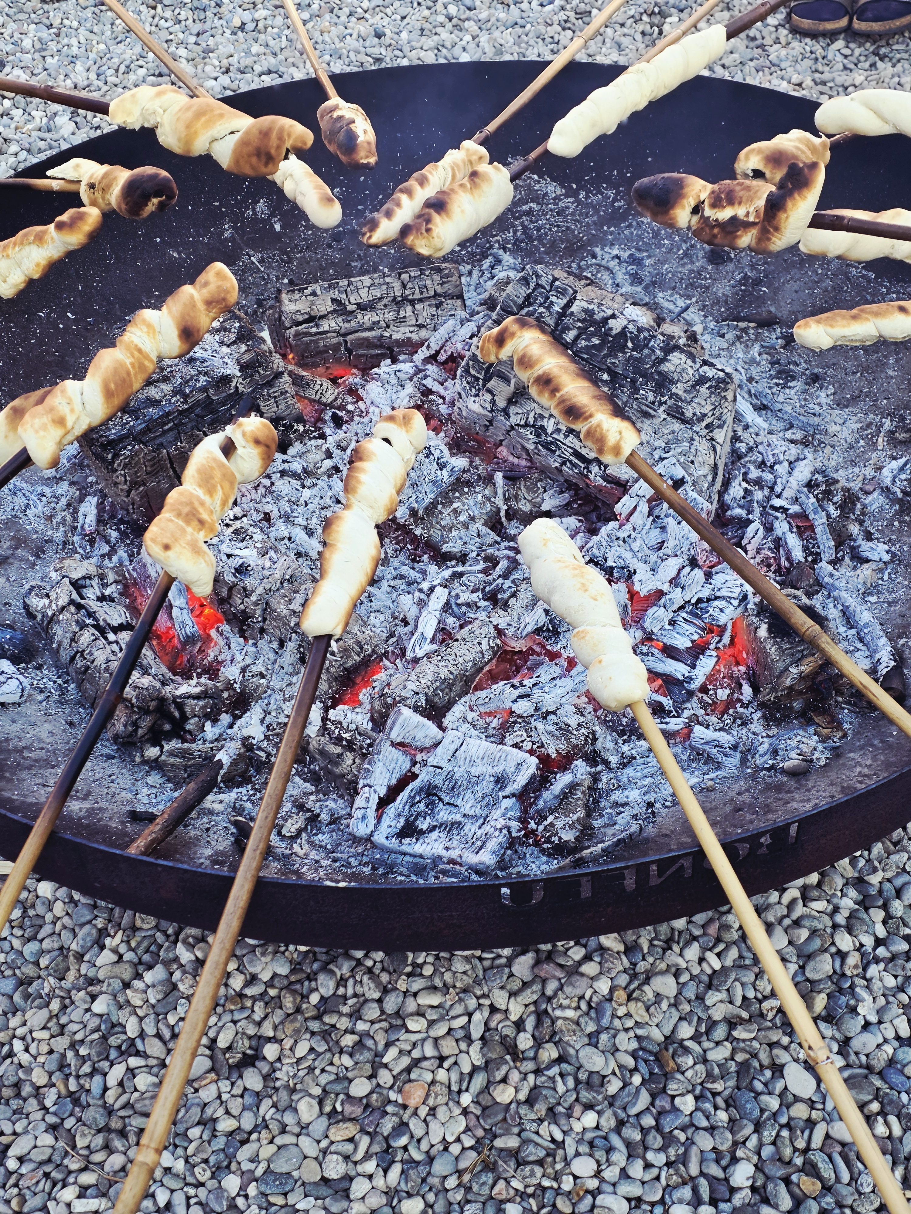 Ferien Bauernhof: Stockbrotabend - Ferienhof Schmelcher