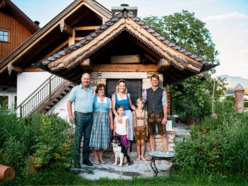 Bauernbräugut host Gumpold family