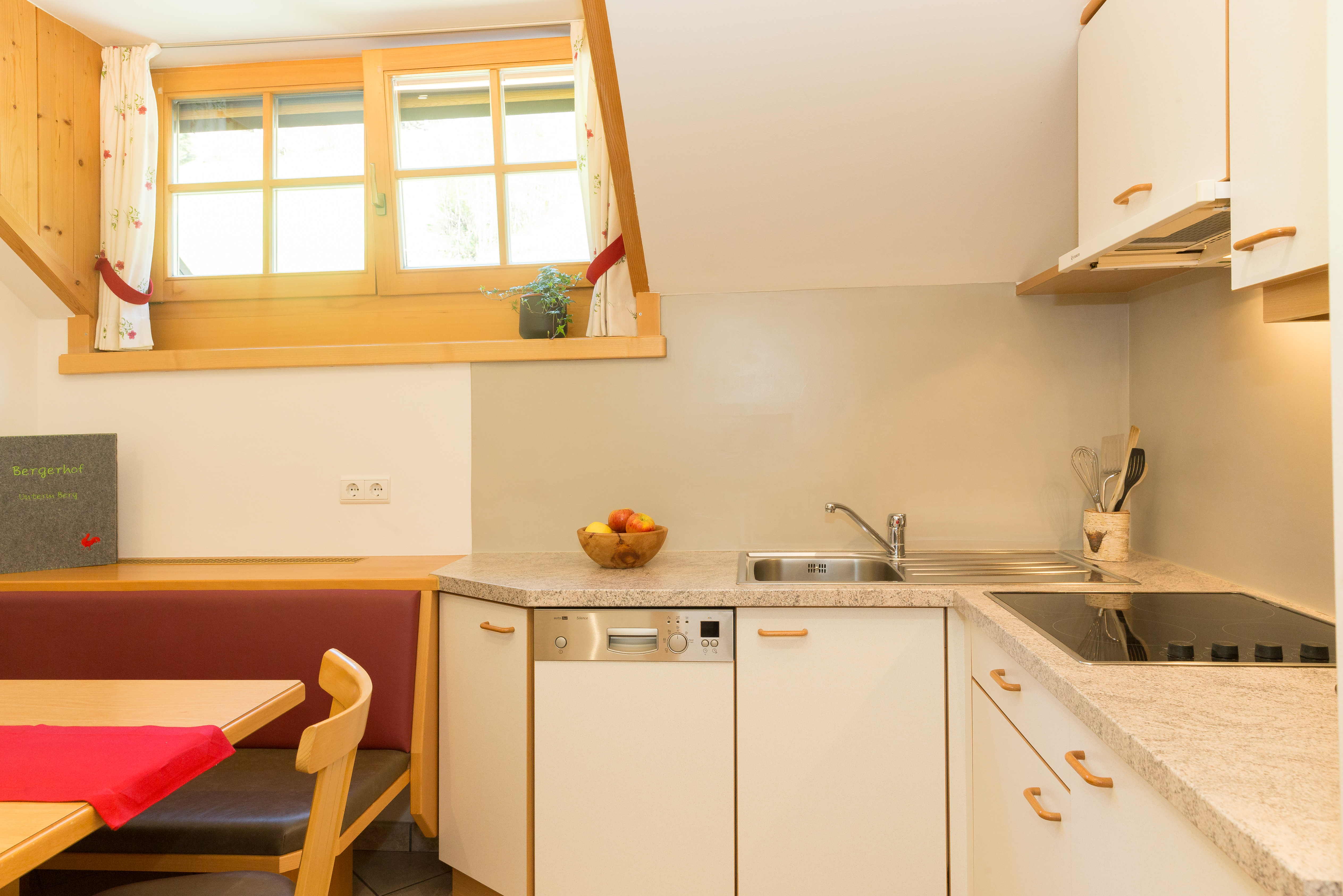 Unterkunft: Küche Ferienwohnung Unterm Berg - Unterm Berg