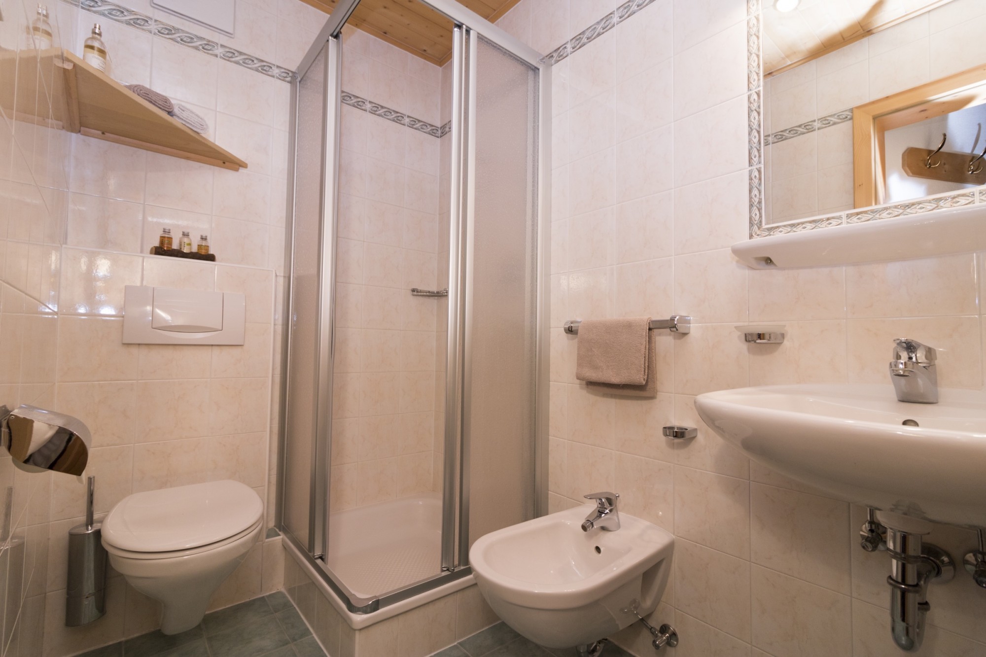 Unterkunft: Badezimmer - Innerkumpflhof - Wildgall