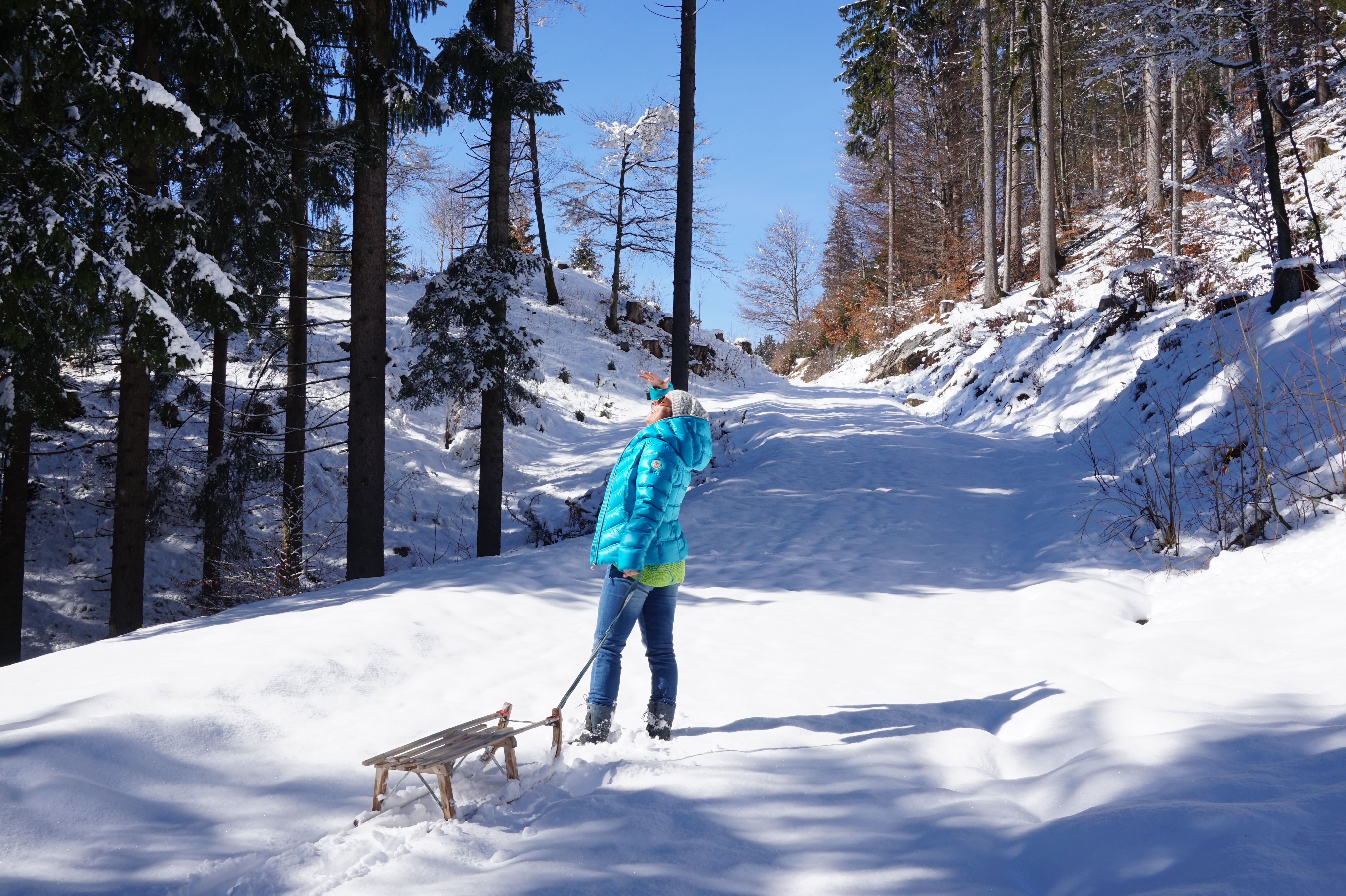 Ferien Bauernhof: nawu_apartments_Schlittenfahrt_Rodelverleih_am_Haus - nawu apartments**** & Restaurant, die neue Leichtigkeit des Urlaubs