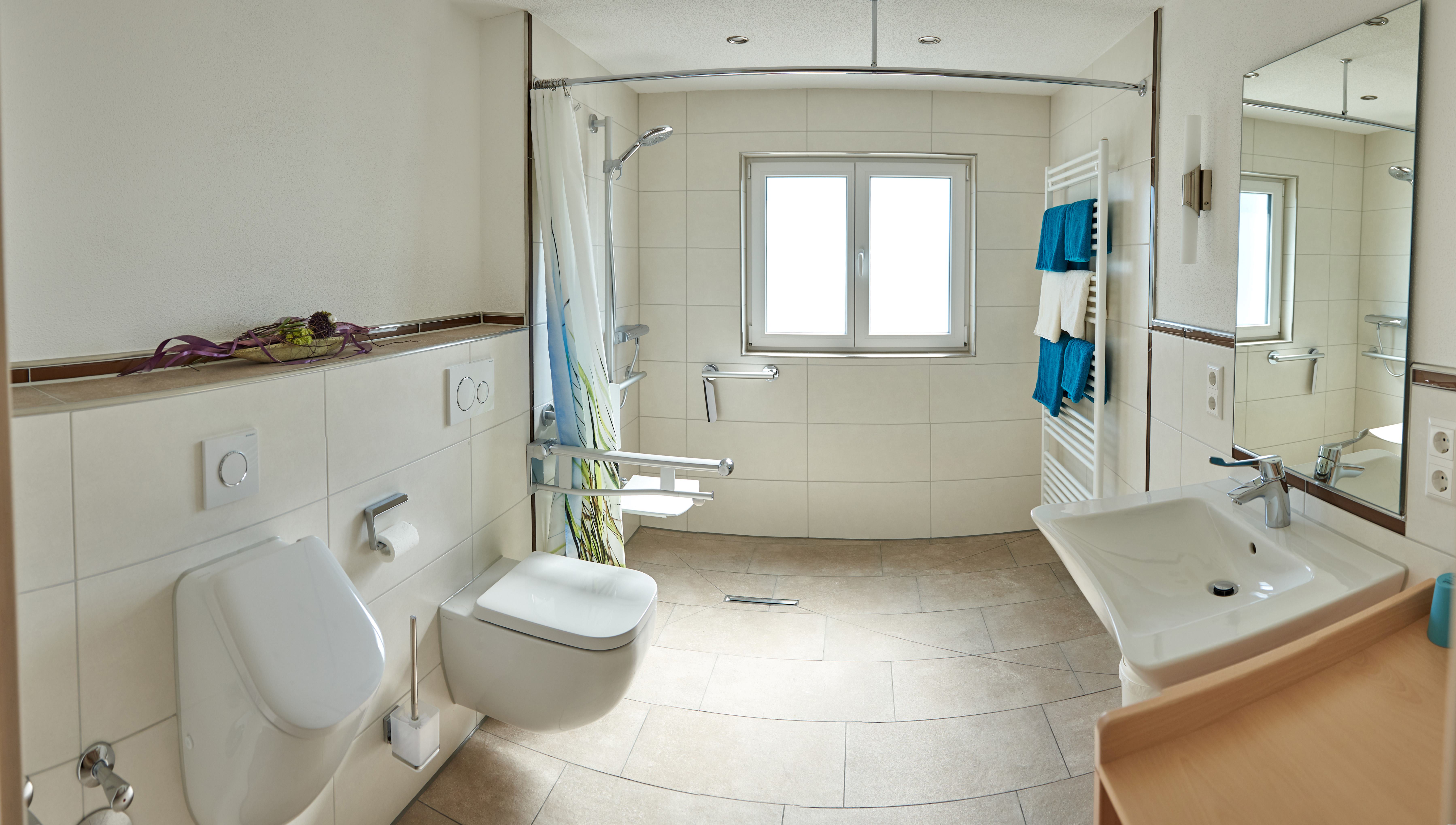 Urlaub auf dem Bauernhof - ideal für: Pärchen - Heimenkirch - Barrierefreises Bad im EG  - Ferienwohnung Kebachhof