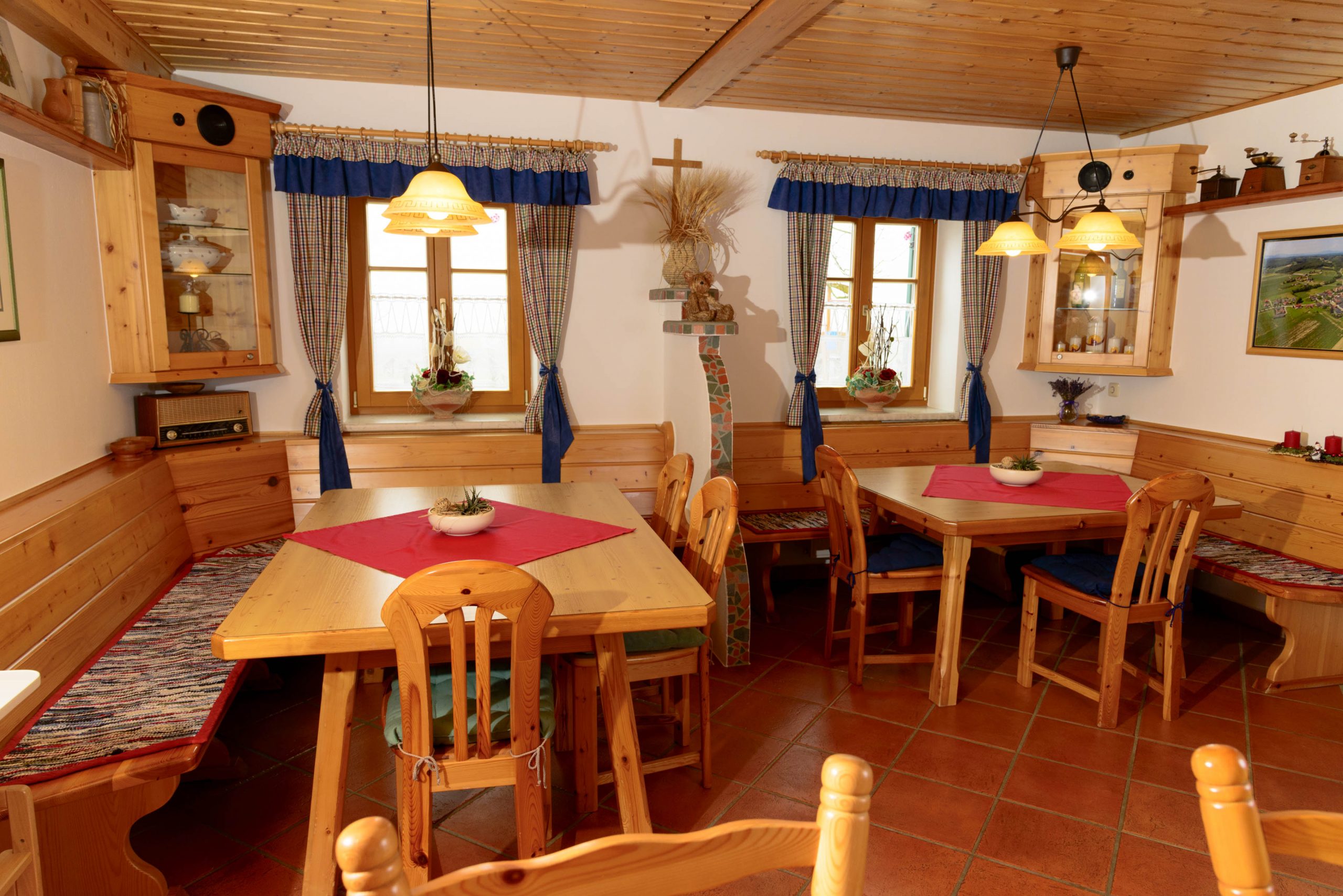 Ferien Bauernhof: Dorfhof Bauer