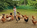 Ferien Bauernhof: Tiere füttern helfen - Bayerischer Wald Kinder & Familienbauernhof in der Oberpfalz