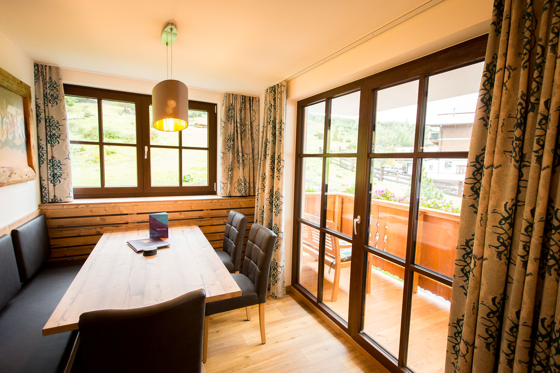 Ferien Bauernhof: Apartments - Apartpension Almhof - Reithof Pitztal - Zimmer