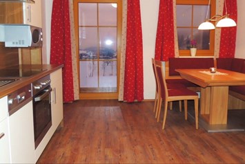 Ferien Bauernhof: Appartement mit voll ausgestatteter Küche - Alpen Appartements Oberlehengut