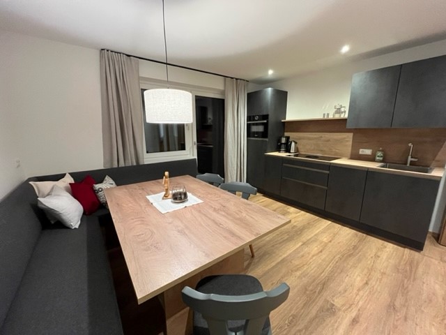 Mittersteghof Presentation of the rooms Apartment 6