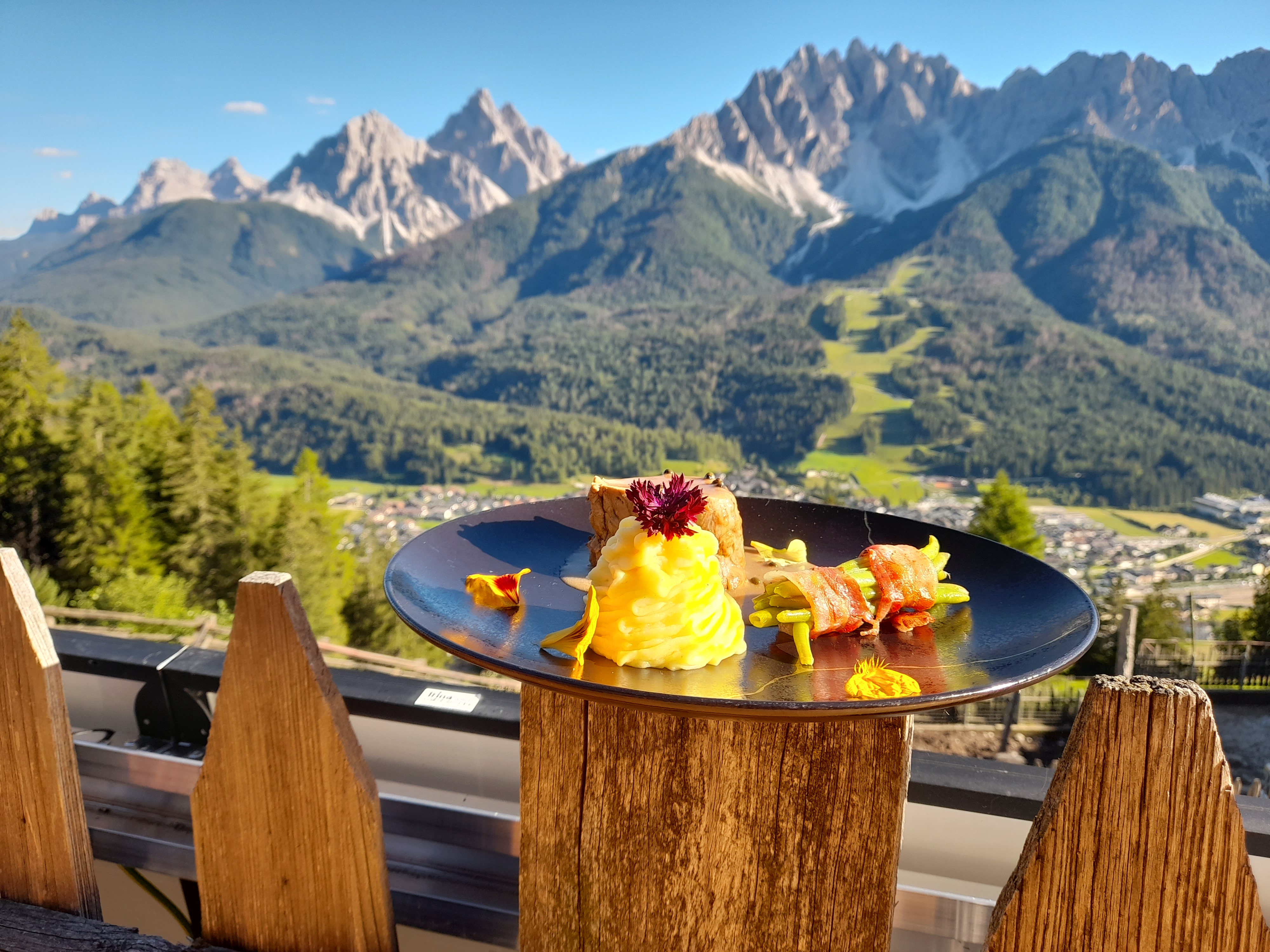 vacanza in fattoria - Frühstück - Abendessen auf der Sonnenterasse - Bergbauernhof Glinzhof