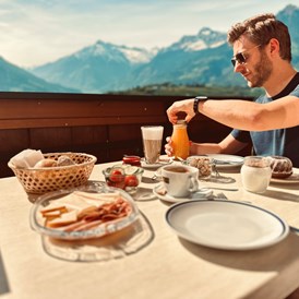 Ferien Bauernhof: Frühstück mit Aussicht - Neuhäuslhof