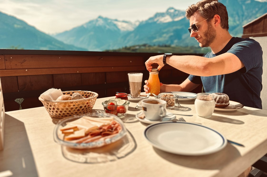 Ferien Bauernhof: Frühstück mit Aussicht - Neuhäuslhof