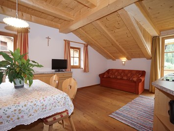 Unterhabererhof Presentation of the rooms Alpine holiday apartment