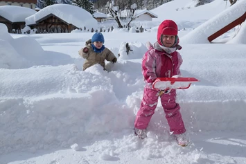 Ferien Bauernhof: Spaß im Schnee für die Kinder - Oberhof