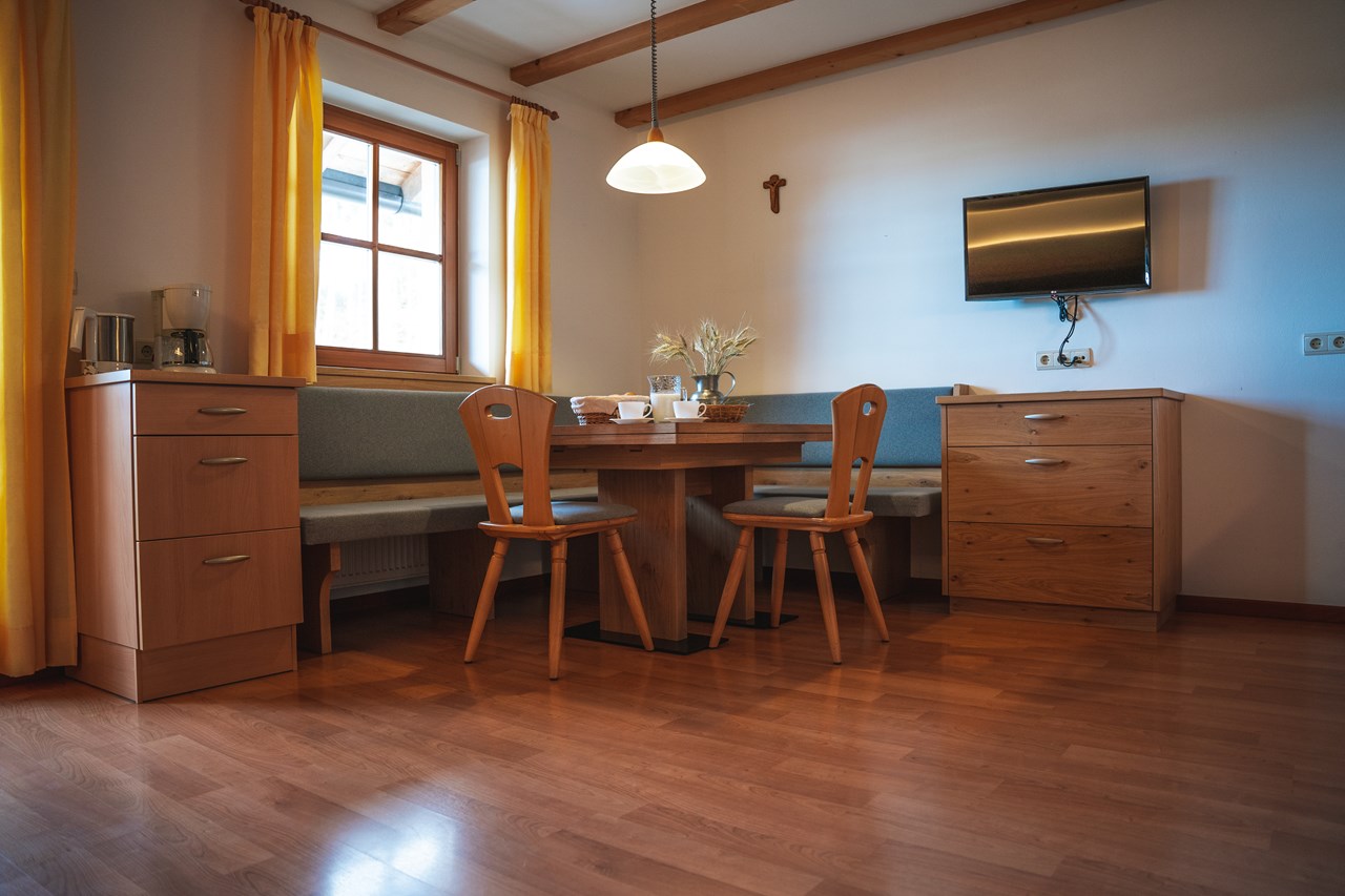 Schgagulerhof Presentation of the rooms Village