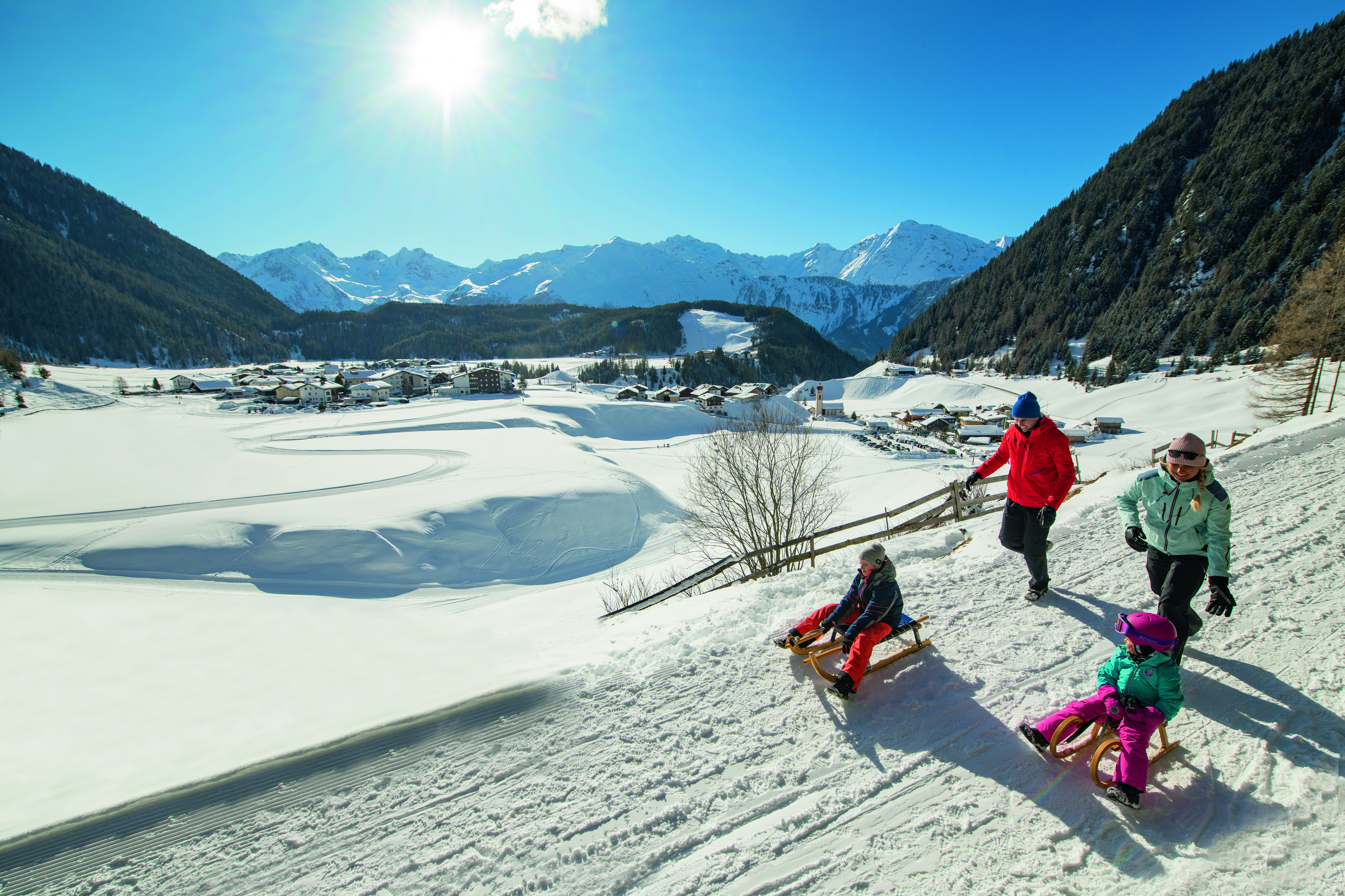 Ferien Bauernhof: Rodeln in Niederthai - Bio und Reiterhof der Veitenhof - inverno