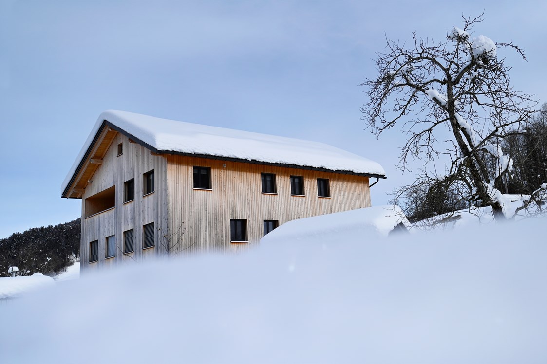 Ferien Bauernhof: Ausblickhof außen Ansicht Winter - Ausblickhof