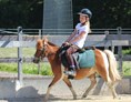 Ferien Bauernhof: Pony reiten mit unserer Stute Lucca - Hochgallinger Hof