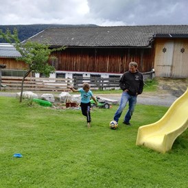 Ferien Bauernhof: Spielplatz - Schnell Palfengut