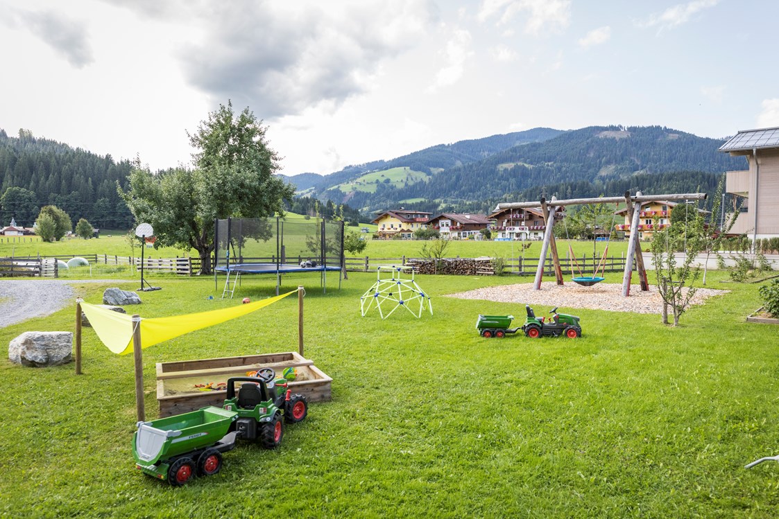 Ferien Bauernhof: Spielplatz - Ausserraingut