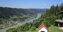 Urlaub auf dem Bauernhof - Mithilfe beim: Tiere pflegen - Oberösterreich - Hauskabelle - Eselgut  mit  Donautraumblick