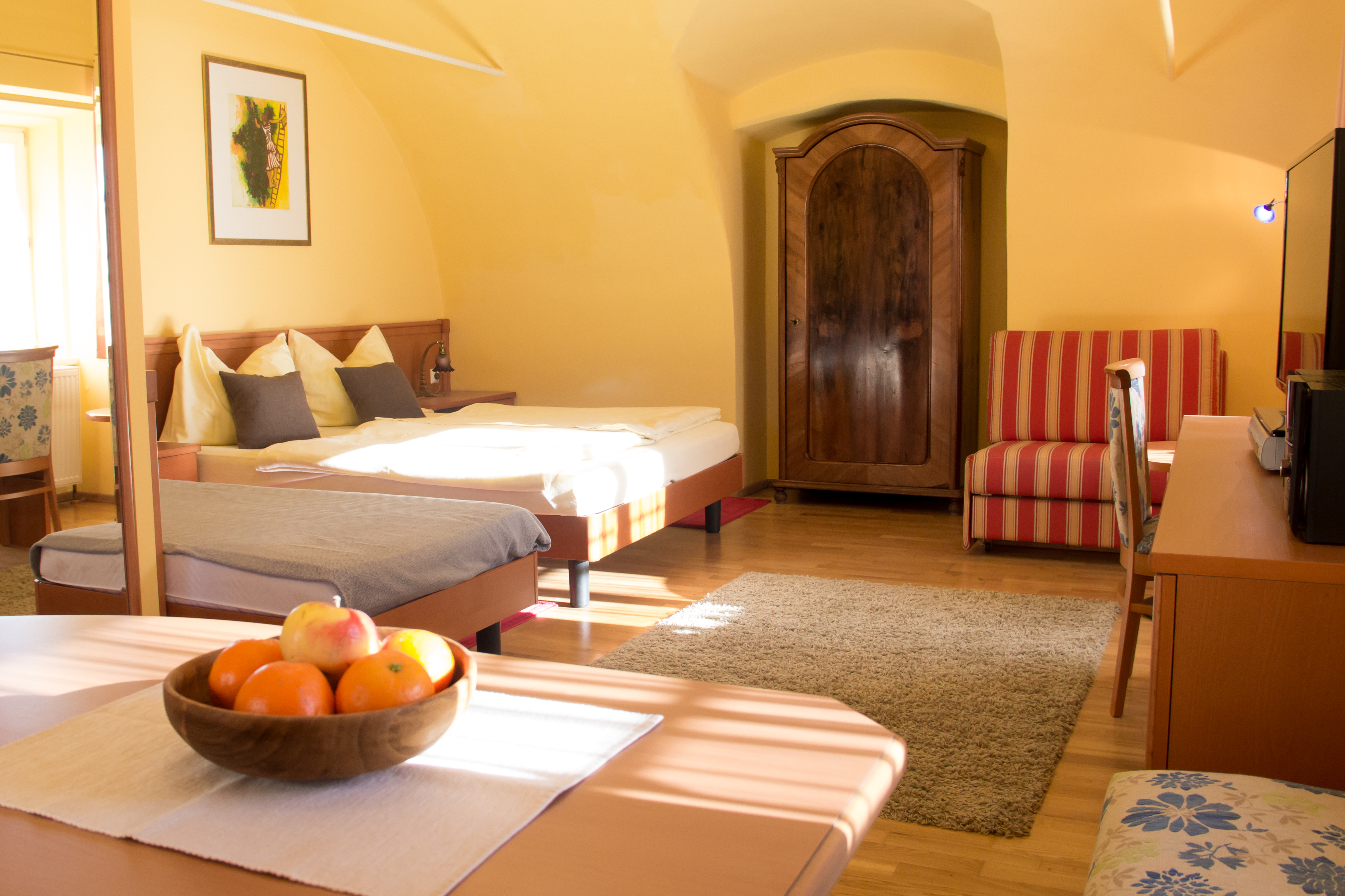 Schlossgut Gundersdorf Presentation of the rooms Holiday apartment 2-3 people