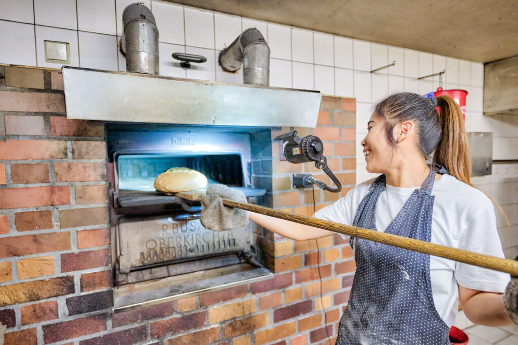 Ferien Bauernhof: Brotbacken am Hof - Wellness Bauernhof Weihersmühle