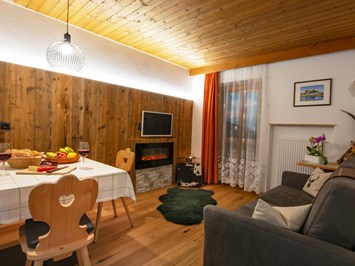 Binterhof Vorstellung der Zimmer Ferienwohnung Alpin Deluxe