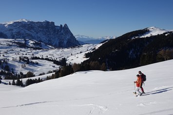 Ferien Bauernhof: Winter- & Schneehschuhwandern in Südtirol: Natur. Ruhe & Stille. Erholung pur.
Die Dolomitenregion Seiser Alm lädt zum Winter- und Schneeschuhwandern - Binterhof
