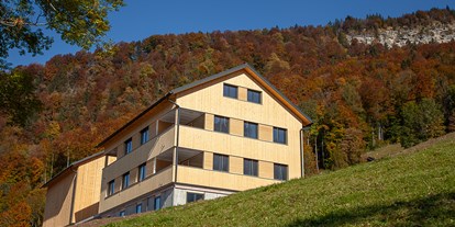 Urlaub auf dem Bauernhof - Vorarlberg - Bergbauernhof als Neubau.m Sonnenhang inmitten idyllischer Natur. Panoramahof Bergglück. - Panoramahof Bergglück