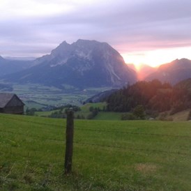 Ferien Bauernhof: Sonnenuntergang am Möslhof - Bio-Bergbauernhof Möslhof
