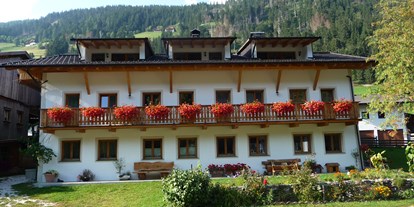 Urlaub auf dem Bauernhof - Tiere am Hof: Pferde - Trentino-Südtirol - Veider`s Appartements am Veiderhof in Untervierschach bei Innichen - Veiderhof