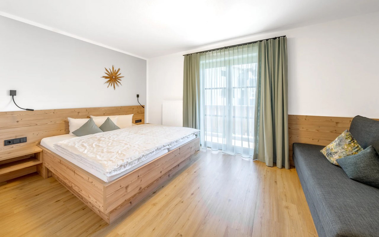 Tobhartbauer Presentation of the rooms Kieserl holiday apartment in the farmhouse