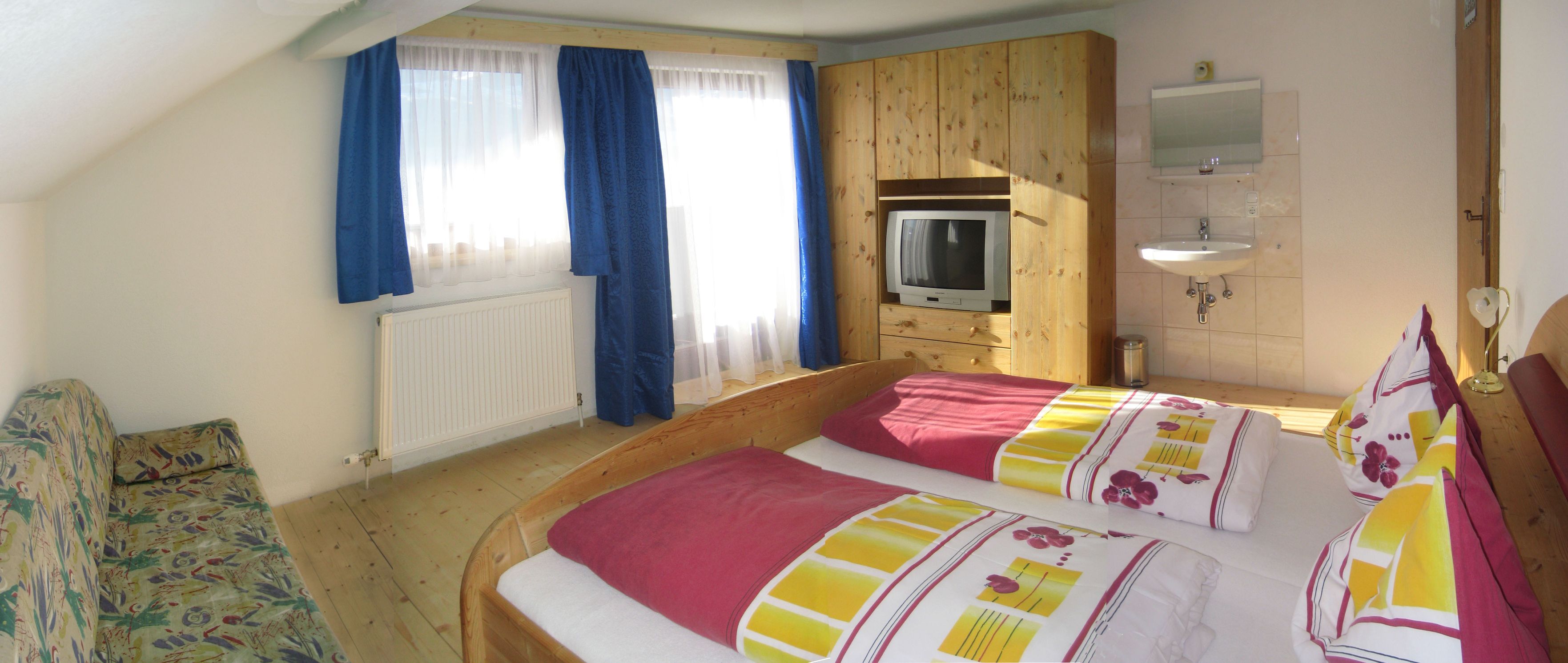 Wengerbauer - Familie Hofer Predstavitev prostorov Apartma Hohe Arche 