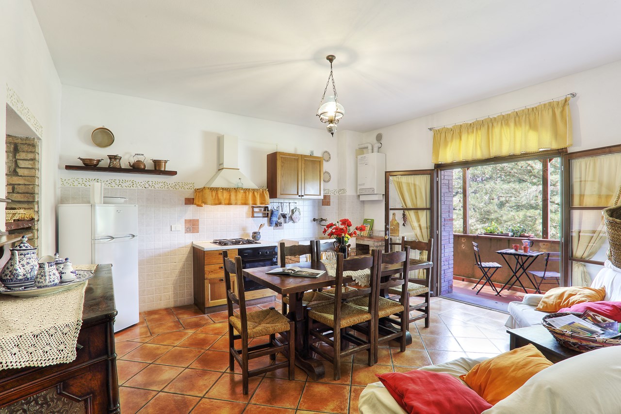 AGRITURISMO LE SELVOLE Presentation of the rooms SPIGA APARTMENT