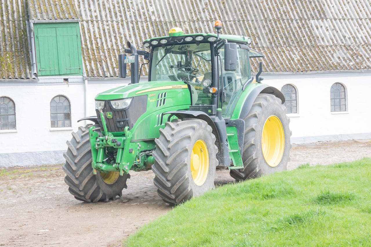 Urlaubsbauernhof Lindenhof Nasze zwierzęta 3 duże traktory