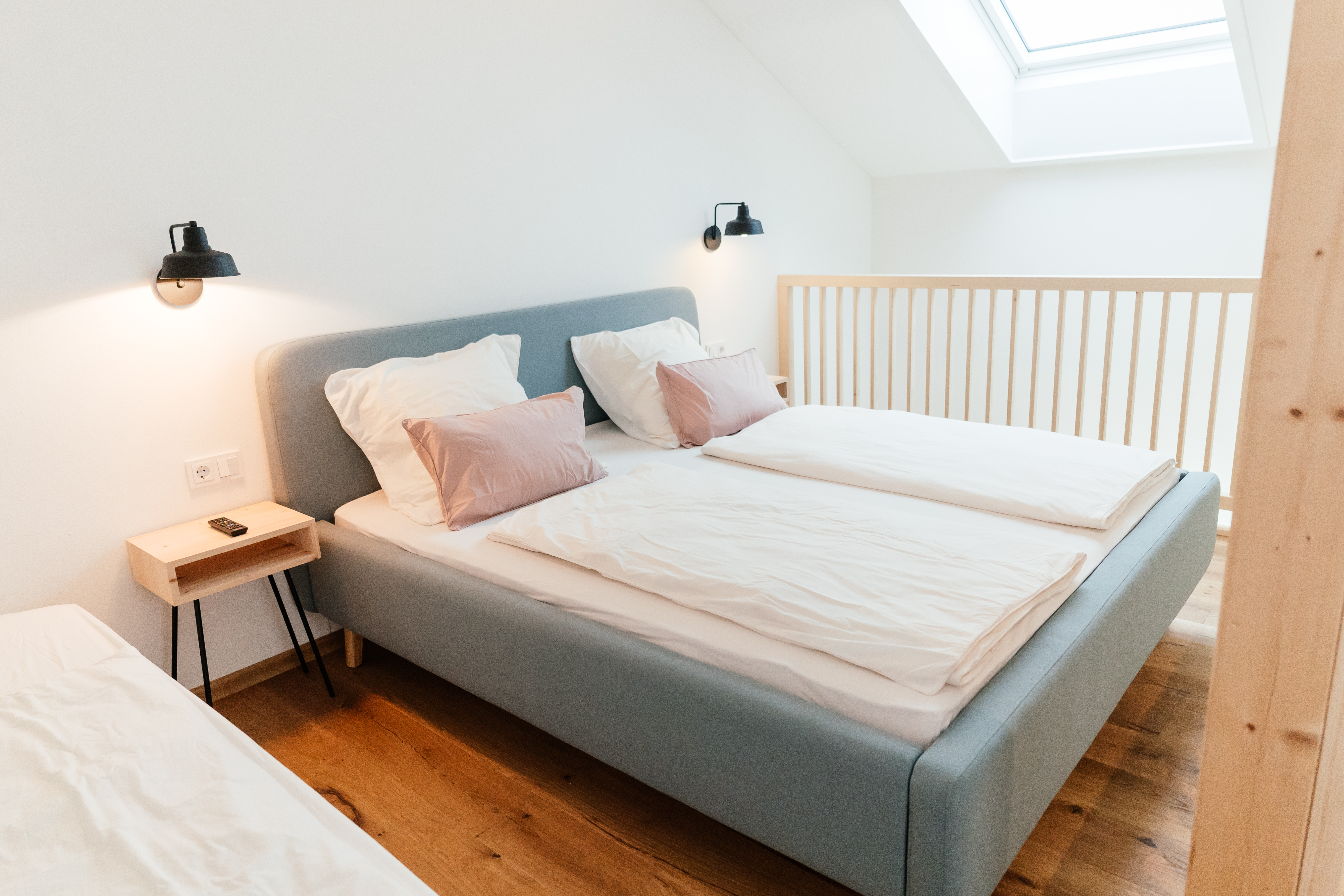 Ferien Bauernhof: Schlafgalerie in den Wohnungen Florina und Gravensteiner - Raschbrunnenhof - Ökolandbau & Erholung