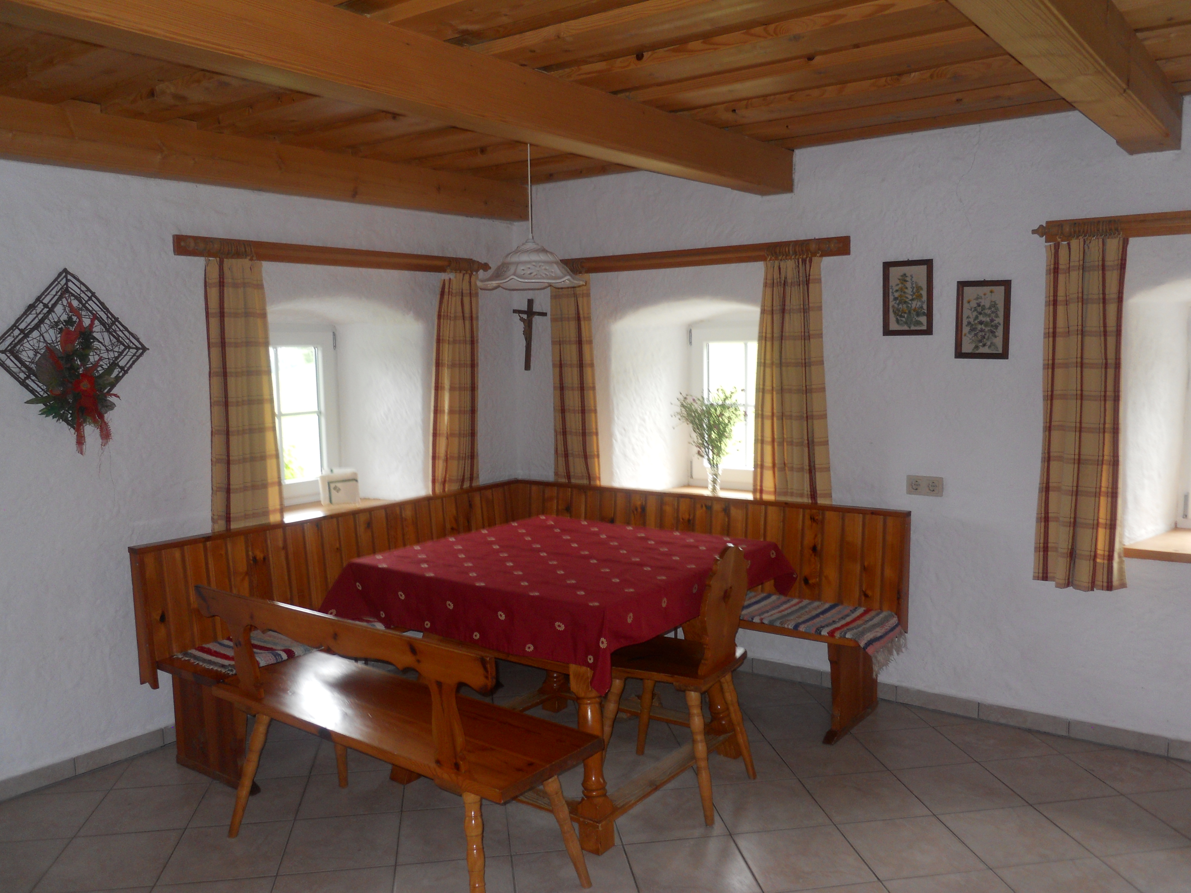 Ferien Bauernhof: Küche Ferienhaus am Waldrand - Hochgattern