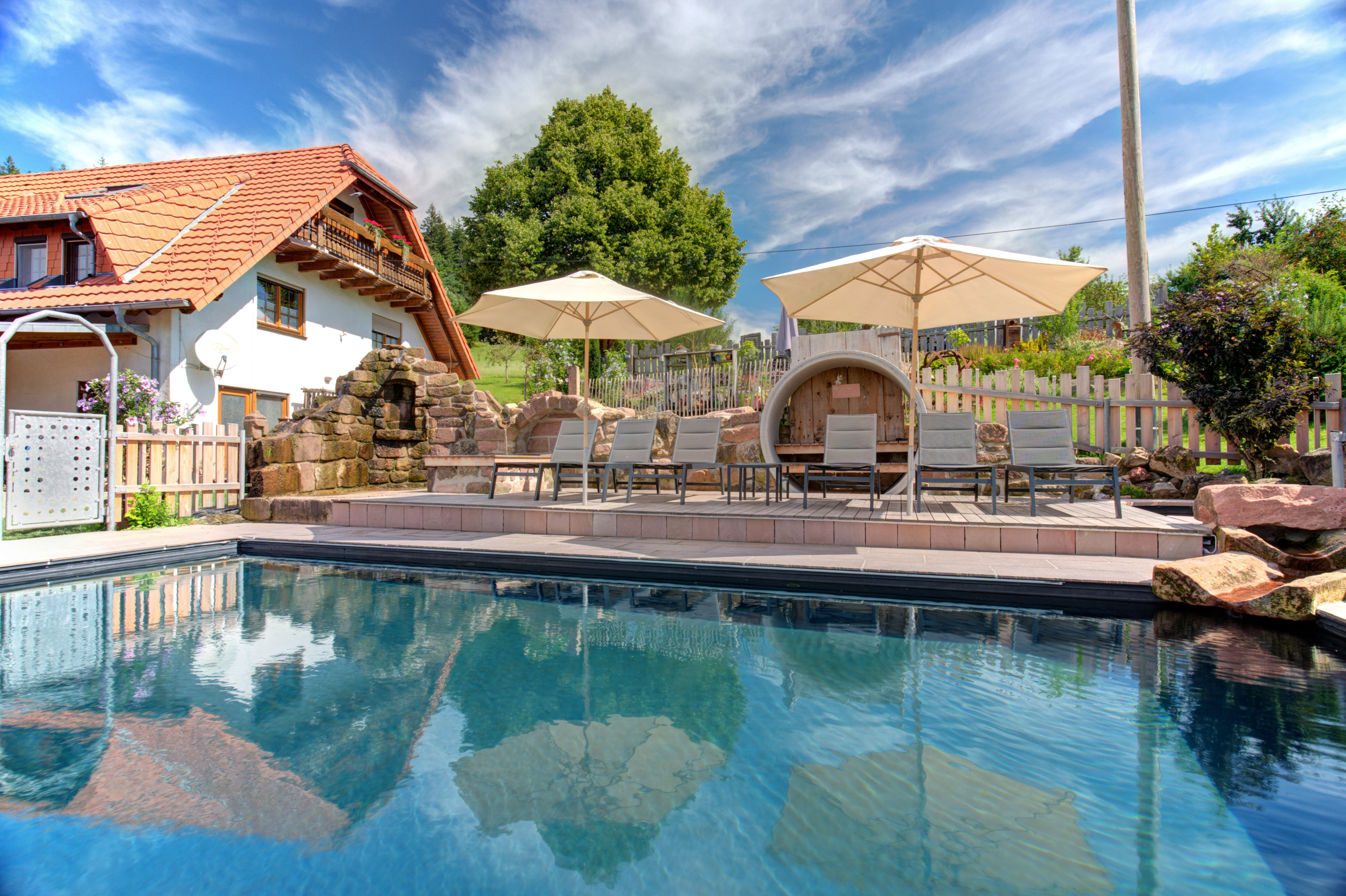 Urlaub auf dem Bauernhof - Ruhelage - Baden-Württemberg - Naturpool ganzährig - Grub-Daniel-Hof