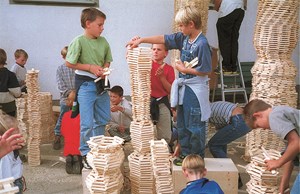 vacances à la ferme - Steinbach am Attersee - Holzstöckerl Bauwerke - Baby- und Kinderhof Aicherbauer