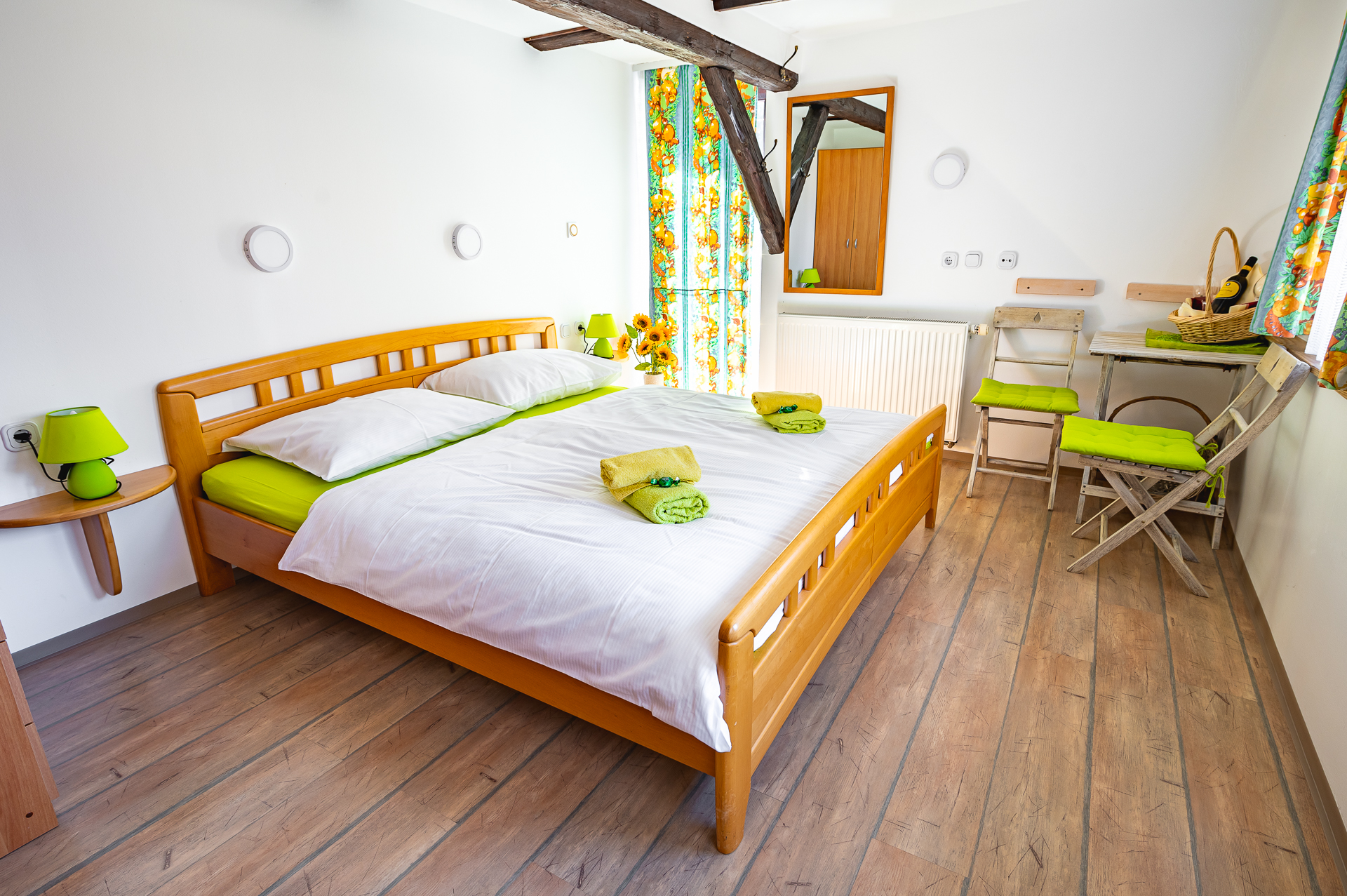 Ferien Bauernhof: Zimmer - Slowenisches Traditionelles Gästehaus in Trlej